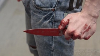 Şəmkir sakini tanışı tərəfindən bıçaqlanıb