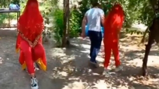 15 yaşlı qızını ərə verən valideynlər polisə çağırıldı  - YENİLƏNİB - VİDEO