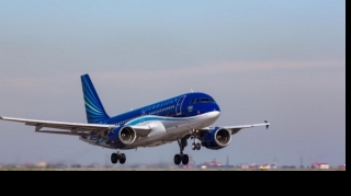 AZAL Bakı-Naxçıvan reysinin sərnişinlərinə müraciət etdi  - VİDEO