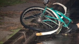 Sabirabadda maşın 16 yaşlı velosipedçini vurub 
