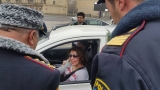 Yol polisi bir gündə 300 qadın sürücünü saxladı - FOTOLAR