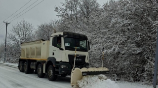 Ağdərədə yollar xüsusi texnikalarla təmizlənir 