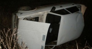 Ağstafada minik avtomobili yoldan çıxaraq aşıb