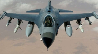 Yunanıstanda F-16 qırıcısı qəzaya uğrayıb