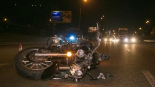 Motosiklet piyadanı vurdu, yaralı var 