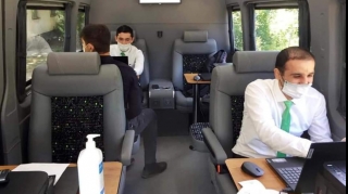 Nazirliyin səyyar avtobusları vətəndaşlara yerində xidmət göstərir - FOTO