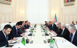 “Bakı-Tbilisi-Qars dəmir yoluna böyük maraq göstəririk” - Əfqan nazir