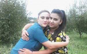 Azərbaycanda 2 nişanlı qız yoxa çıxıb - Gəlin baldızdılar - VİDEO