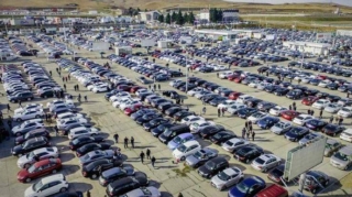Maşın bazarında durğunluq:  avtomobillər dəyərindən ucuz satılır - VİDEO 