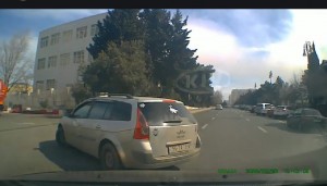 Dönmə işığını tanımayan sürücü - 99 TA 189 - VİDEO