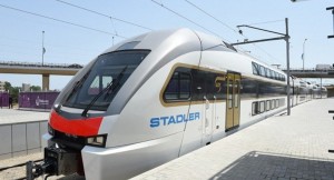 Dəmir yolu ilə 1,7 milyondan çox sərnişin daşınıb