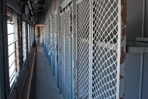 Qatardan qaçan məhkumların kimliyi məlum oldu – TƏFƏRRÜATLAR