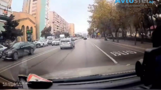 Normal sürətlə hərəkət edərkən orta zolağı tutmaq daha təhlükəsizdir – Mütəxəssisdən TÖVSİYƏ - VİDEO 