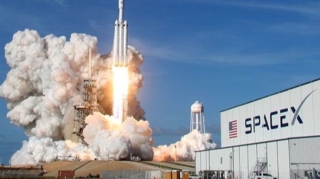 “SpaceX” tarixdə ən böyük kosmik gəmini orbitə göndərdi - FOTO+VİDEO 