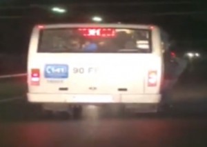  Sərnişinlərin həyatını təhlükəyə atan avtobus sürücüsü cəzalandı: YENİLƏNİB - VİDEO