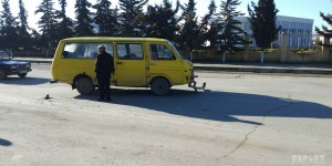 Kürdəmirdə minik avtomobili ilə mikroavtobus toqquşub - FOTO