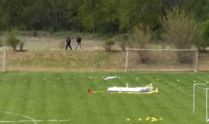 Şəxsi təyyarə qəzaya uğradı: sərnişin və pilot ölüb - FOTO