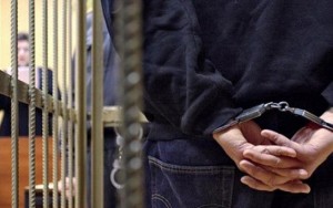 Həbs olunan rəis protokolları imzalamaqdan imtina etdi