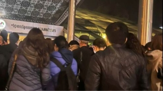 Bakı metrosunda sıxlıq yarandı   - FOTO