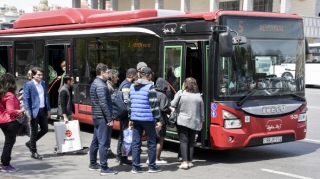 Azərbaycanda avtobus istifadəçilərinin sayı 30%-dən çox artıb 