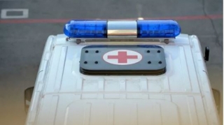 Təcili yardım maşını qəzaya düşüb-İçərisindəki xəstə ölüb 