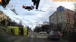 Çağırışa tələsən həkimlər ölümlə üz-üzə qaldı – VİDEO