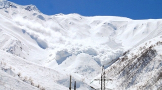 Şahdağa qar yağdı 