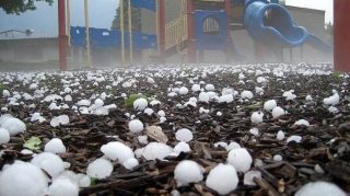 Şəkiyə yağan leysan və dolu ciddi fəsadlar törətdi