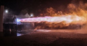 Kosmik gəmi sınaq meydançasında yanıb