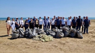 Xəzərin və Kürün sahillərindən tonlarla zibil yığıldı   - FOTO
