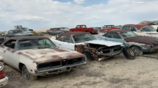 ABŞ-də nadir avtomobillərdən ibarət məzarlıq tapıldı - FOTO