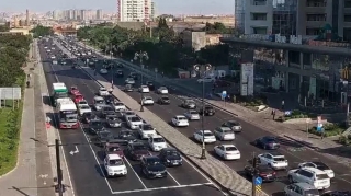 На каких улицах Баку 3 июня наблюдаются транспортные заторы? - ФОТО