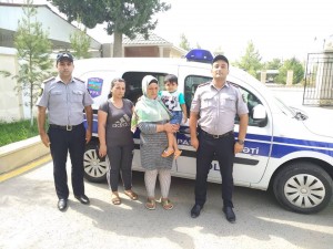 Valideyin göstərilən köməyə görə polislərə minnətdarlıq etdi - FOTO