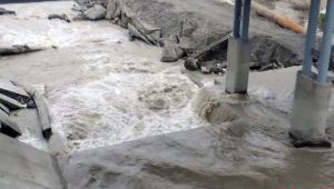 Samur çayı üzərində körpünün tikintisi ilə bağlı protokol imzalanıb