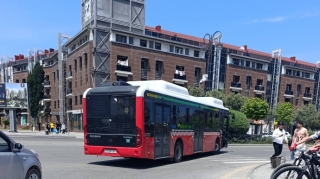 Sumqayıtda 7 nömrəli avtobus sürücüləri özbaşınalıq edir, tədbir görən yoxdur - FOTO 