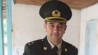 Atası ilə eyni gündə koronavirusdan ölən məmurun anası da vəfat etdi