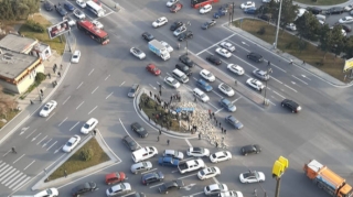 Bakıda QƏZA: “ZiL” aşdı    - FOTO - VİDEO