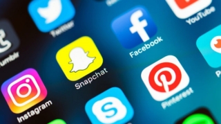 Sosial şəbəkələrdəki problemin ƏSAS SƏBƏBİ AÇIQLANIB 