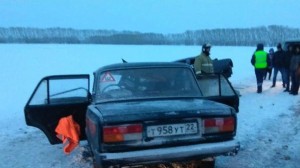 Qadın sürücünün idarə etdiyi “Toyota” “07” ilə toqquşdu: 5 nəfər ölüb - FOTO