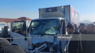 На дороге Баку - Сумгайыт произошло ДТП: есть пострадавшие   - ФОТО