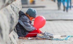 Bakı polisi ictimaiyyəti dilənçiliklə mübarizəyə dəstək verməyə çağırıb