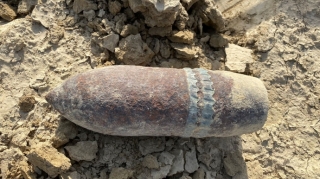 В Баку найден артиллерийский снаряд  - ВИДЕО