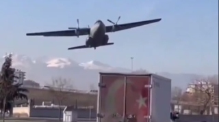 Türkiyədə hərbi təyyarə qəzaya düşdü – VİDEO    