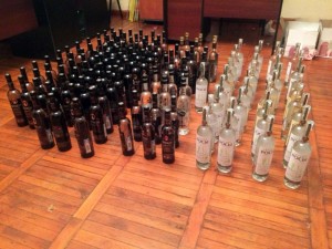 Avtomobildən xeyli miqdarda spirtli içkilər aşkarlanıb