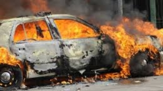 Sumqayıtda yanğın oldu, sakinlərin avtomobilləri yandı  - VİDEO