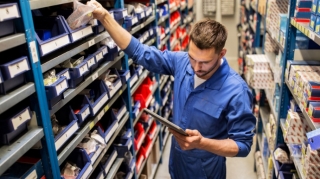 Azərbaycan avtomobillərin ehtiyat hissələrinin idxal xərcini 18 % azaldıb