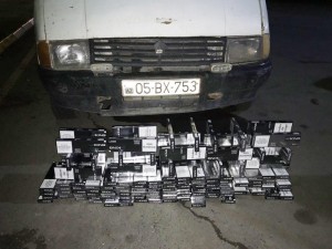 "QAZ 32213"dan qanunsuz siqaretlər aşkarlanıb - FOTO