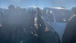 Rusiya sülhməramlısı “Report”un avtomobilinə avtomat silahla zərər yetirib - YENİLƏNİB - VİDEO 