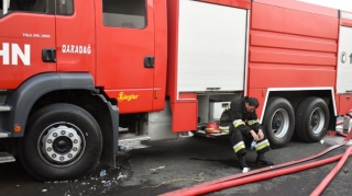 Mingəçevirdə avtomobil təmiri sexində  yanğın olub