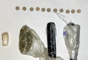 Narkotik vasitə və psixotrop maddə keçirmək istədi